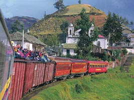 Südamerika, Ecuador: Ecuador Real - spannende Zugfahrt entlang der Teufelsnase